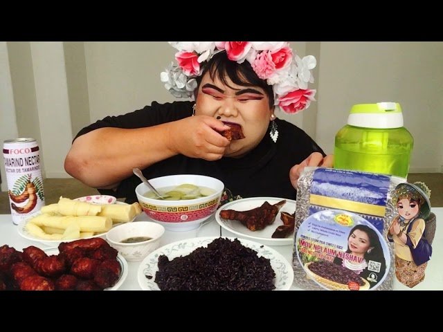 ASMR HMONG FOOD/TSABMIM XYOOJ PURPLE STICKY RICE MUKBANG l PajYeeb Muas