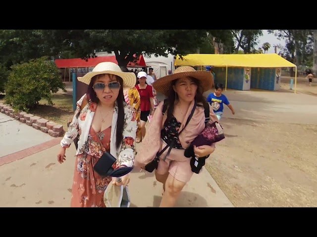 Lao-Hmong girls hate hot weather [S01E03]