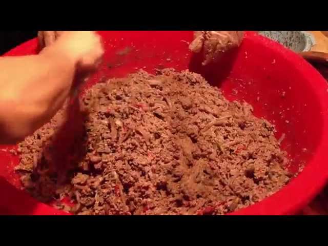How to make beef larb the Hmong way recipe