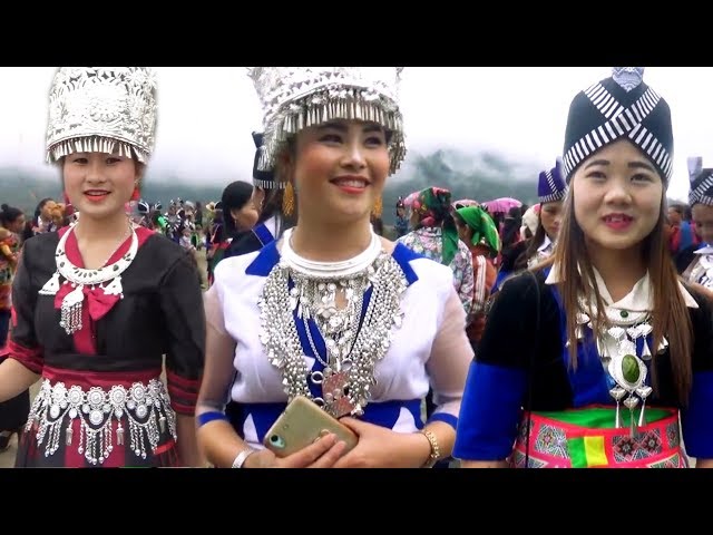Nkauj Hmoob Nyab Laj Noj Peb Caug Hnub Xiab 2 Nyob zos naj kam ze noom hej.