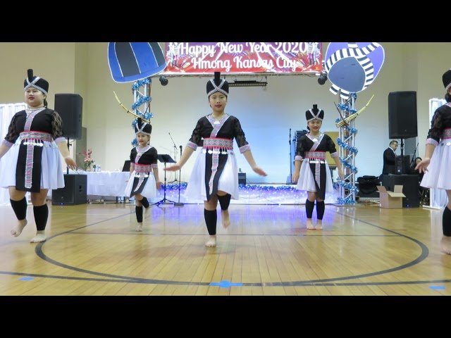 Hmoob Cov Originals at Hmong Kansas City New Year 2019