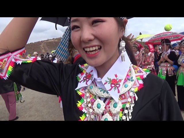 Beautiful Hmong Girls In Laos/ Hmong Xiengkhouang New Year 2018-19 Day 5