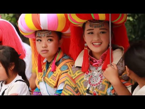 Hmoob Tsoob Kuj Kev Veej Huam - Hmong in Chinese | 3Hmoob.net