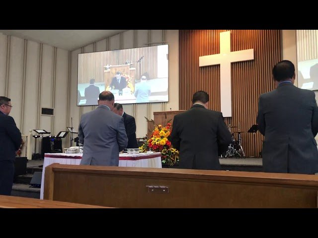 Noj Tug Tswv Roojmov  [  First Hmong CMA Church  ]