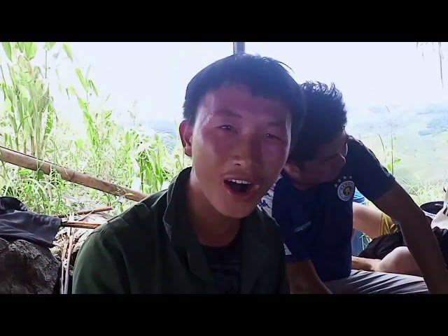 Hmong new song ( mus ua si noj 2/9 /2020 peb roob )