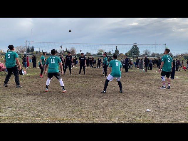 Fresno Hmong New Year Men’s Volleyball 2019 – Critical v Squad (Set 1)