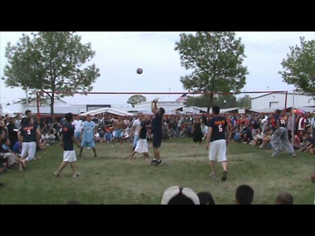 Hmong Volleyball – Midwest Express vs. Hangover – Part 4