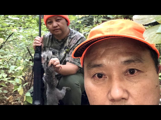 Episode 22 Hmong Squirrel Hunting – Coj Kuv Tus Niamtsev Mus Tua Nas 2020