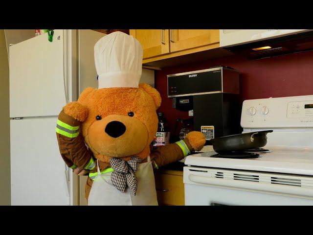 Burny Bear Talks To You About Cooking Safety (Hmong Version)