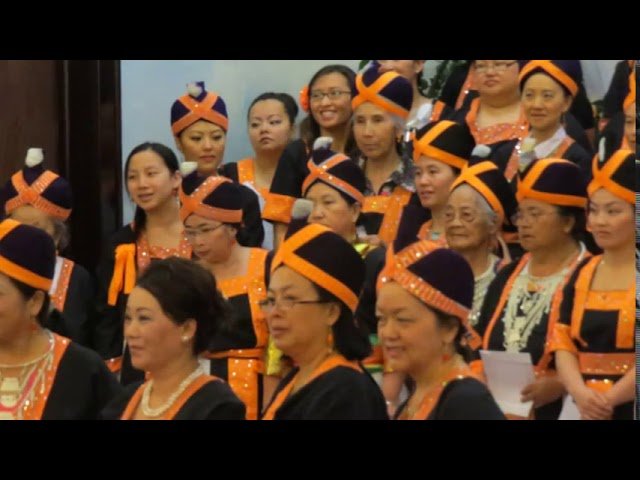 Cov Niam Tsev First Hmong Baptist Church