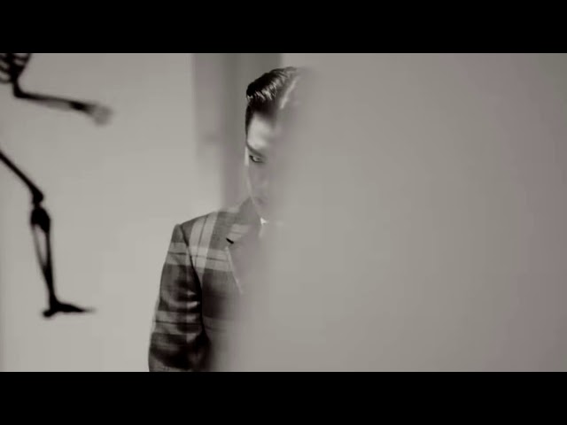 Niam ua neeb txiv mus church (Hmong rap)