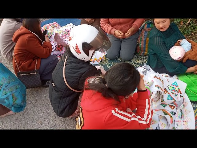 paj ntaub ci khaub ncaws hmoob ci zoo nkauj 2021