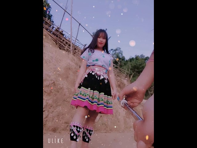 Foom Koob Foom Hmoov Kom Koj Lub Neej Zoo – phiên bản Hmong (Nkauj tawm tshiab 2021)