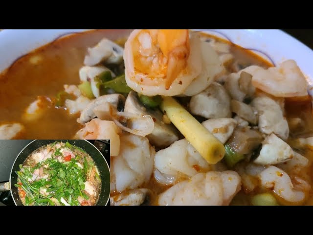Shrimp Tom Yam Soup & Spicy Chicken Soup (HMONG)