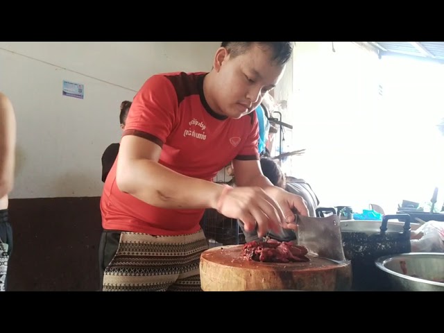 Cooking Style Hmong Qhia Ua Quav iab Nploos