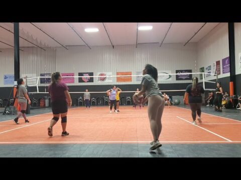 10/08/21 - Women's Hmong Volleyball @ Adversity Gym (G2)