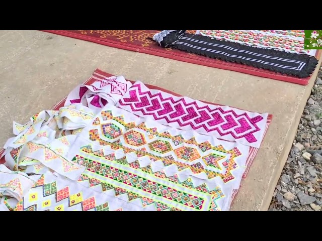 Mus Saib Hmoob Muag Paj Ntaub Nyob Taj Laj Phoos Xab Vam ຊຽງຂວາງ