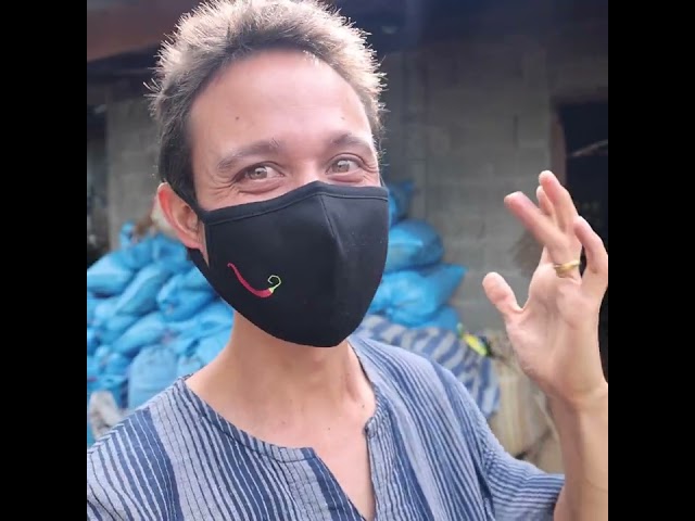 Hmong Food in Village – Chicken Organs Salad in Thailand!