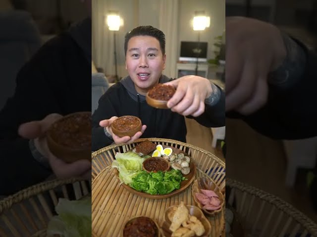 Jeow Bong Mak Len Phet Spicy Sauce Review | Mukbang Eating Lao Bamboo Soup Sausages Thai Hmong Food