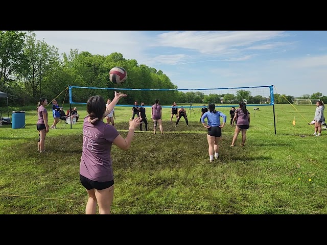Hmong Volleyball Oshkosh Memorial Tournament 2022 - Daydreamers vs. Monsterz game 2 (day 1)