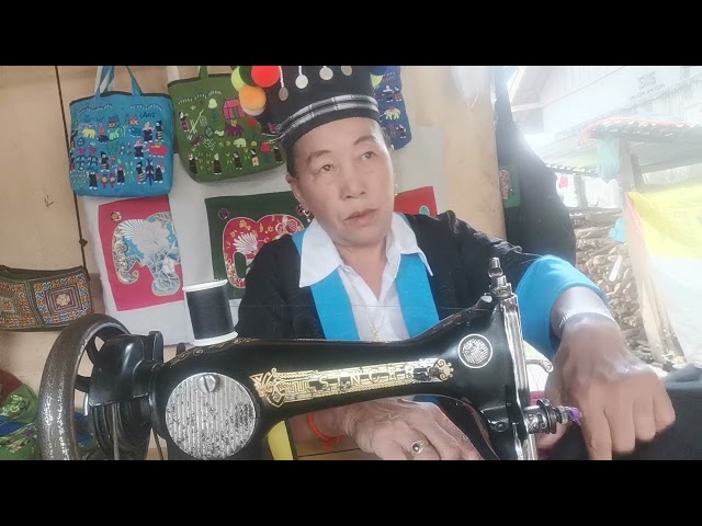 xaws paj ntaub mus muag tim taj laj tsaus ntuj