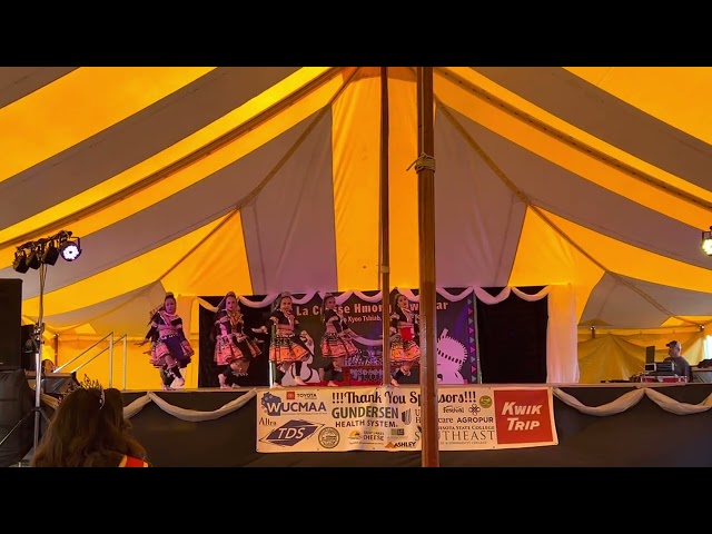 Athena’s Dance Team 1st place JV group- La Crosse Hmong New Year 2022 Day 2 performance