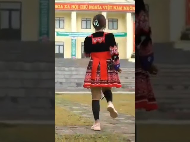 Hmong people in the highlands dance very well