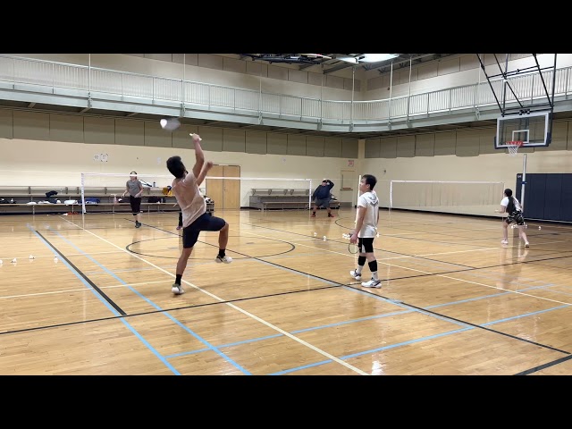 Hmong Minnesota Badminton 10/30/22 ( Chai/Jeemeng Vs John/kalia )