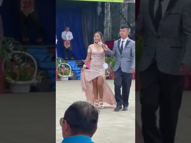 miss hmong teen Guyane 3 passage robe