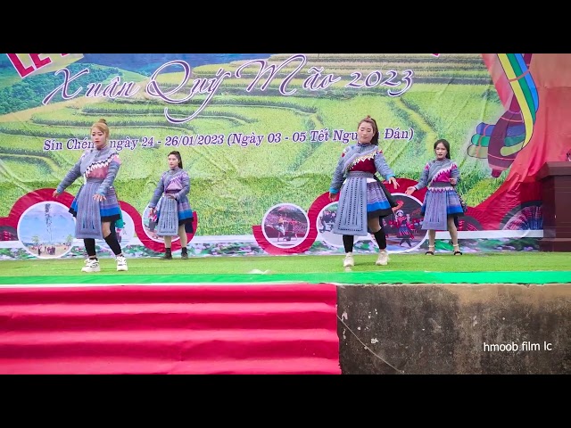 NKAUJ HMOOB DANCE TẠI LỄ HỘI SÍN CHÉNG MÙNG 3 TẾT LOS KIAB MUAJ LUS CAW KOOB MEEJ YAJ