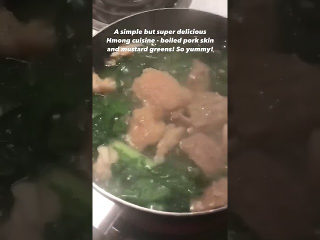 Simple but busting good! Have you ever tried this dish? #hmong #hmongfood #mustardgreens #porkskin