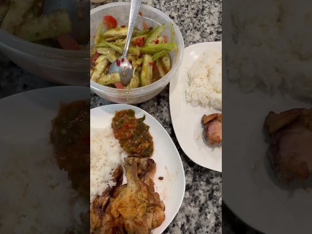 Broil drumsticks, roasted tomato pepper & cucumber papaya #food #asmr #cooking #hmong #spicy