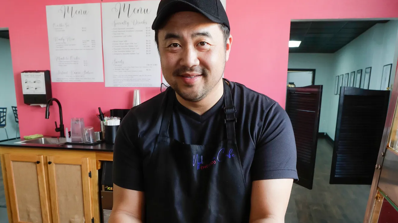 Sheboygan’s newest Asian restaurant Nyob Zoo Cafe shares family’s favorite cuisine