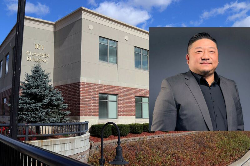 AIDING ENTREPRENEURS: Hmong Business Group Launches Office in E.C.
