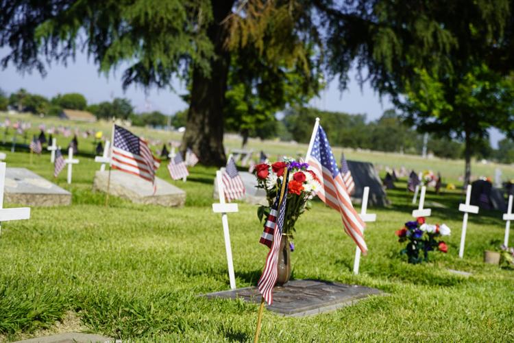 ‘Honoring our fallen heroes’: Community honors Memorial Day