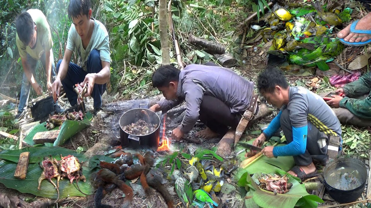 Went Hunting, Cooking And Camping With My Friends At The Mountain