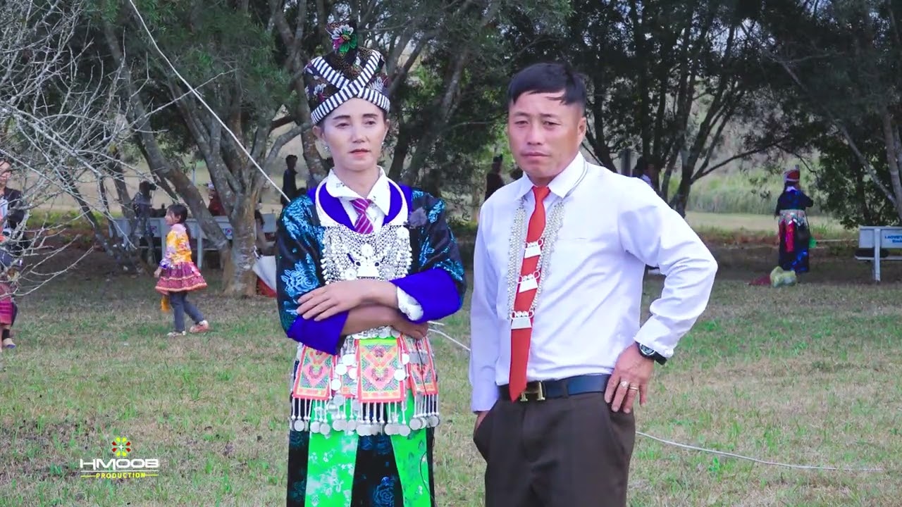 Kwv txhiaj muab tsiab 30 xaus kho siab kawg by Nyiaj thoob Xyooj thiab Nkauj sua Muas