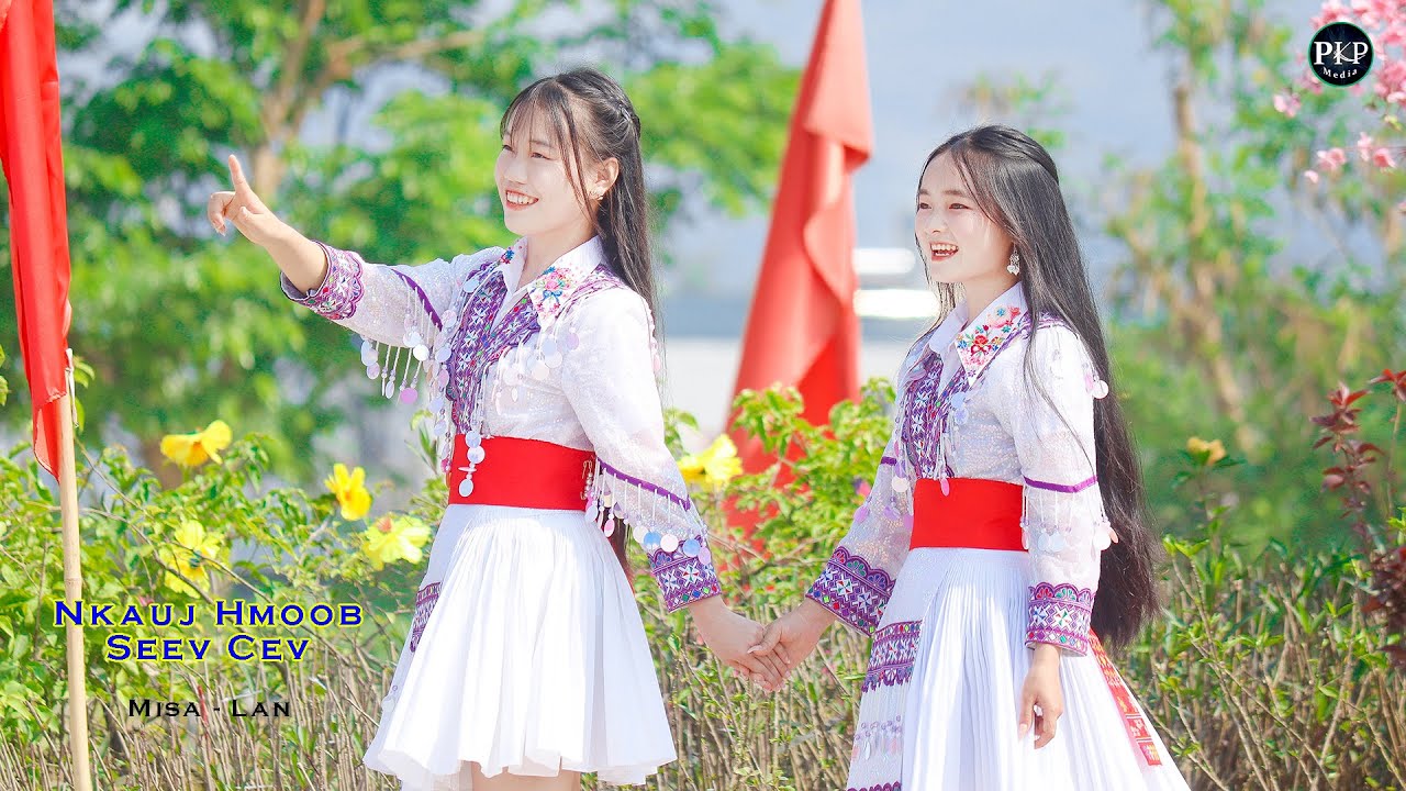 Nkauj hmoob seev cev 2024 – Misa Vaj, Lan Yaj (zoo siab yug los yog hmoob)