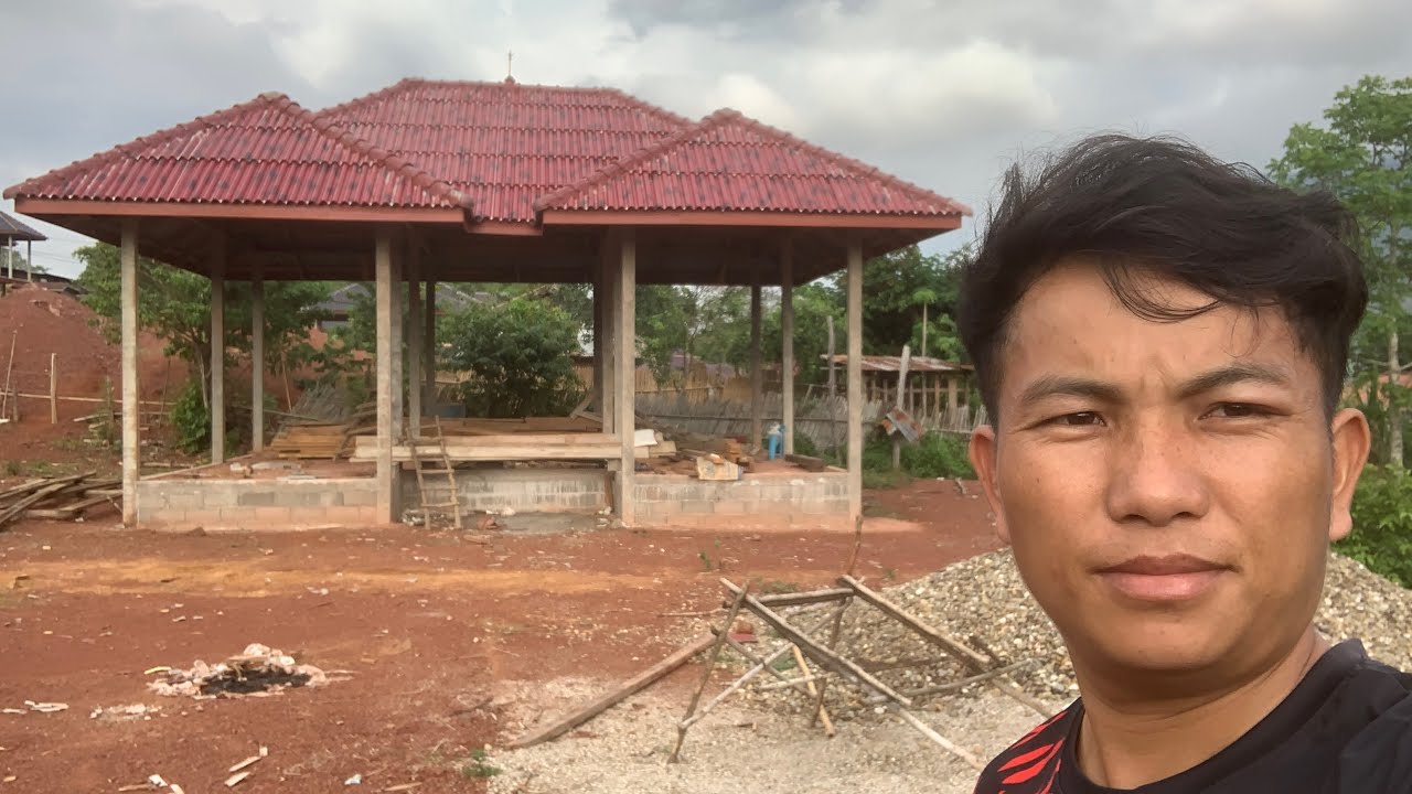 Ua kuv lub tsev thiab vov tau lawm