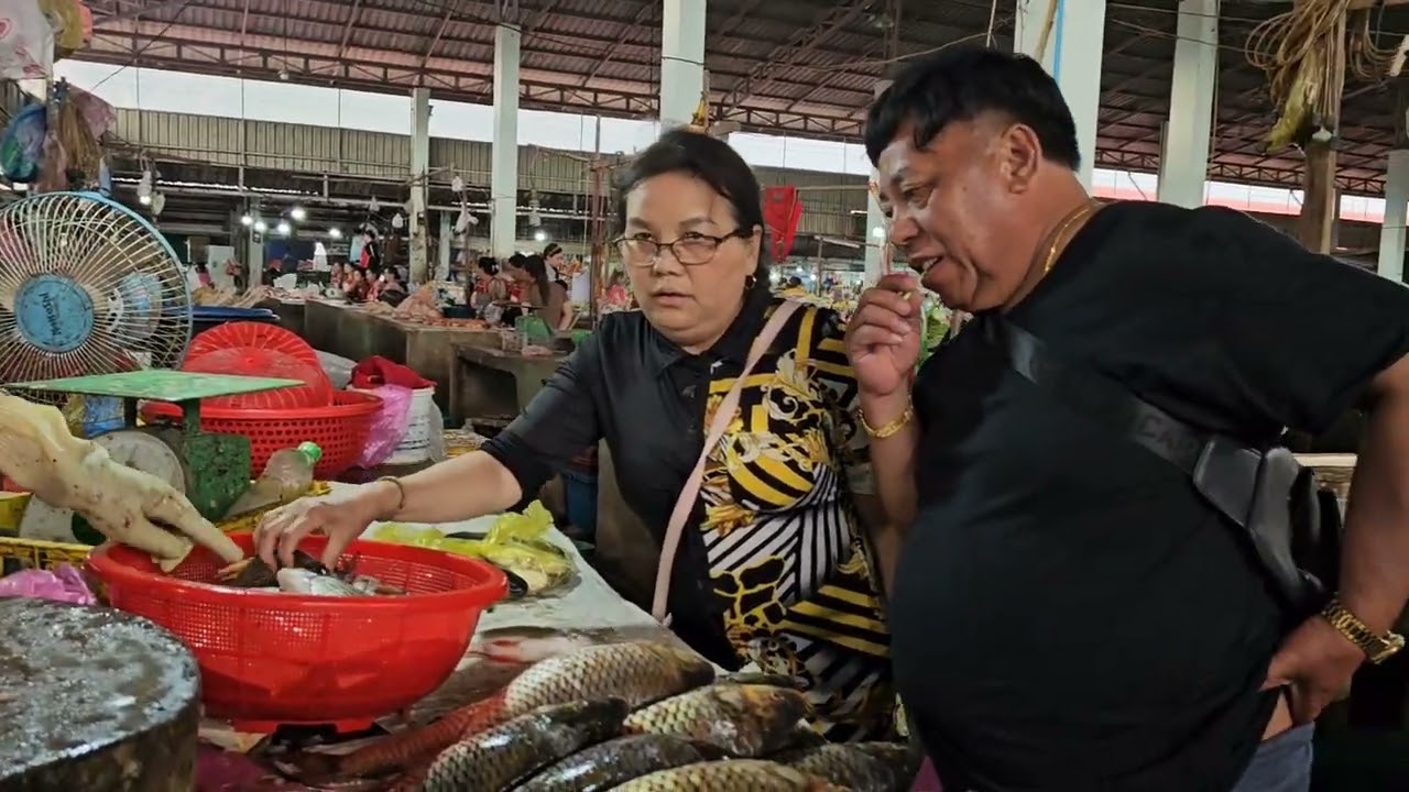 nrog kuv tus nyaaj thiab txiv kwj mus ua sis lav xau