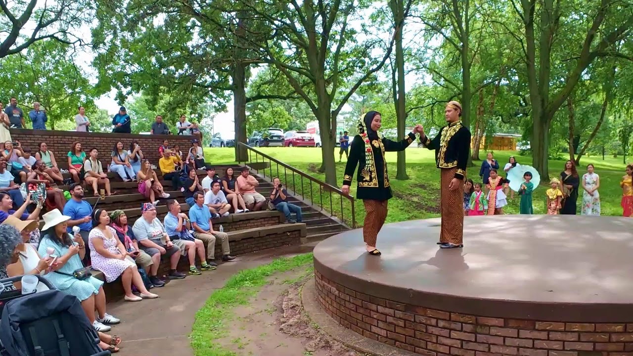 3HMONGTV | Fashion show showcasing Asian American and Pacific Islander communities.