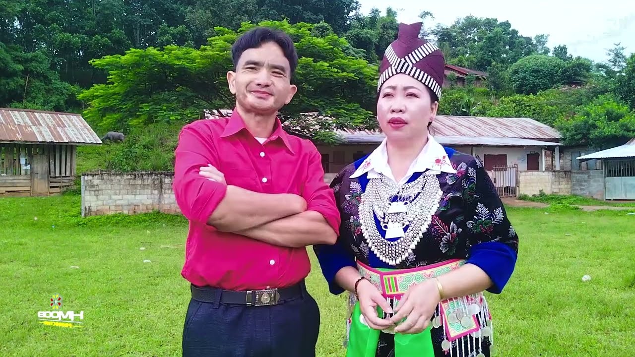 Kwv txhiaj nkauj nraug zoo tsis zej zos nyob by Nraug kaus Lauj thiab Paj tag Lis