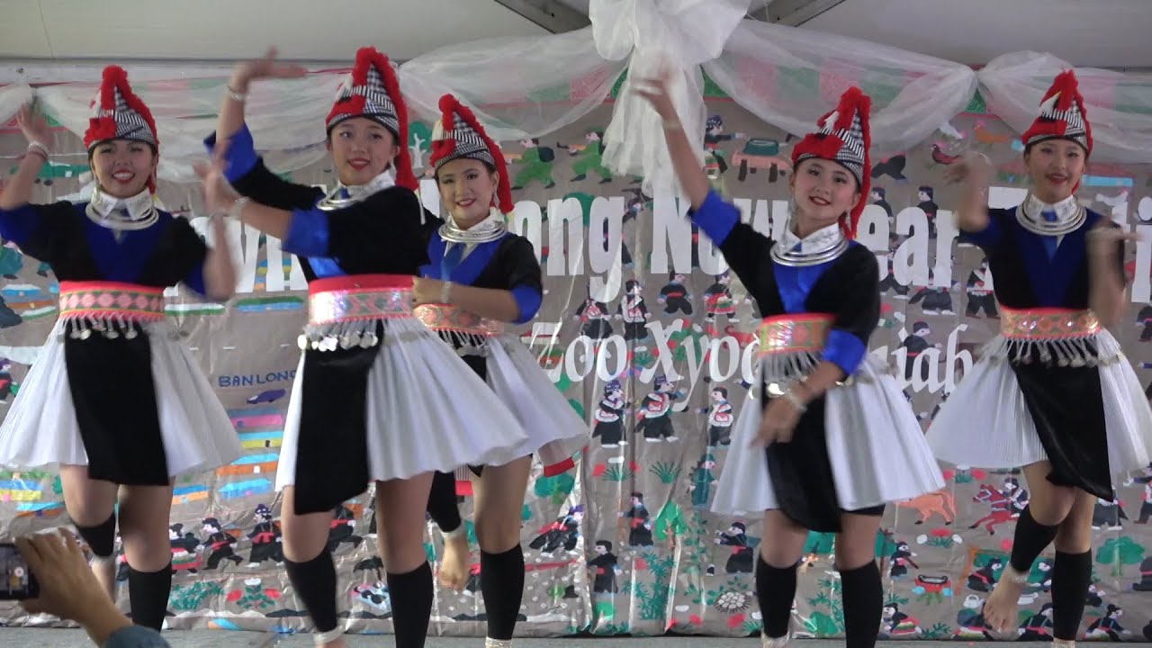 Oroville Hmong New Year 2024 – 25 Nkauj Xob Nroo Dance
