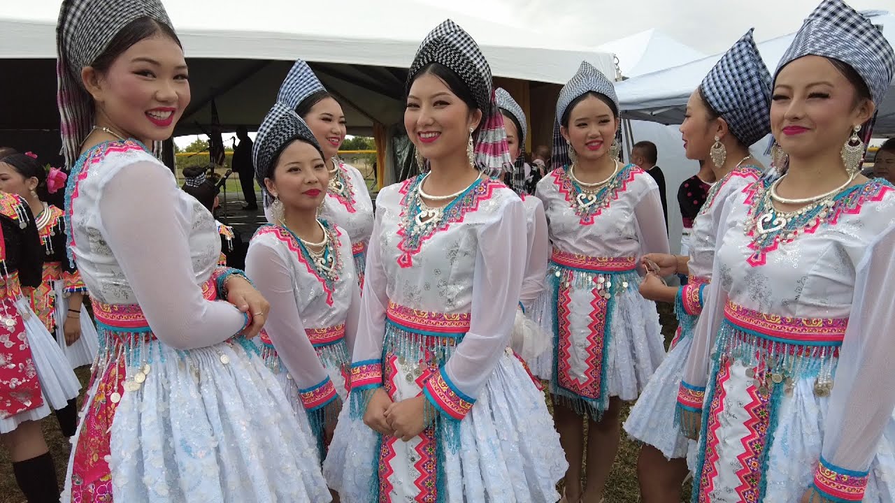 Oroville Hmong New Year 2024 25 Walk Around Saib Hmoob