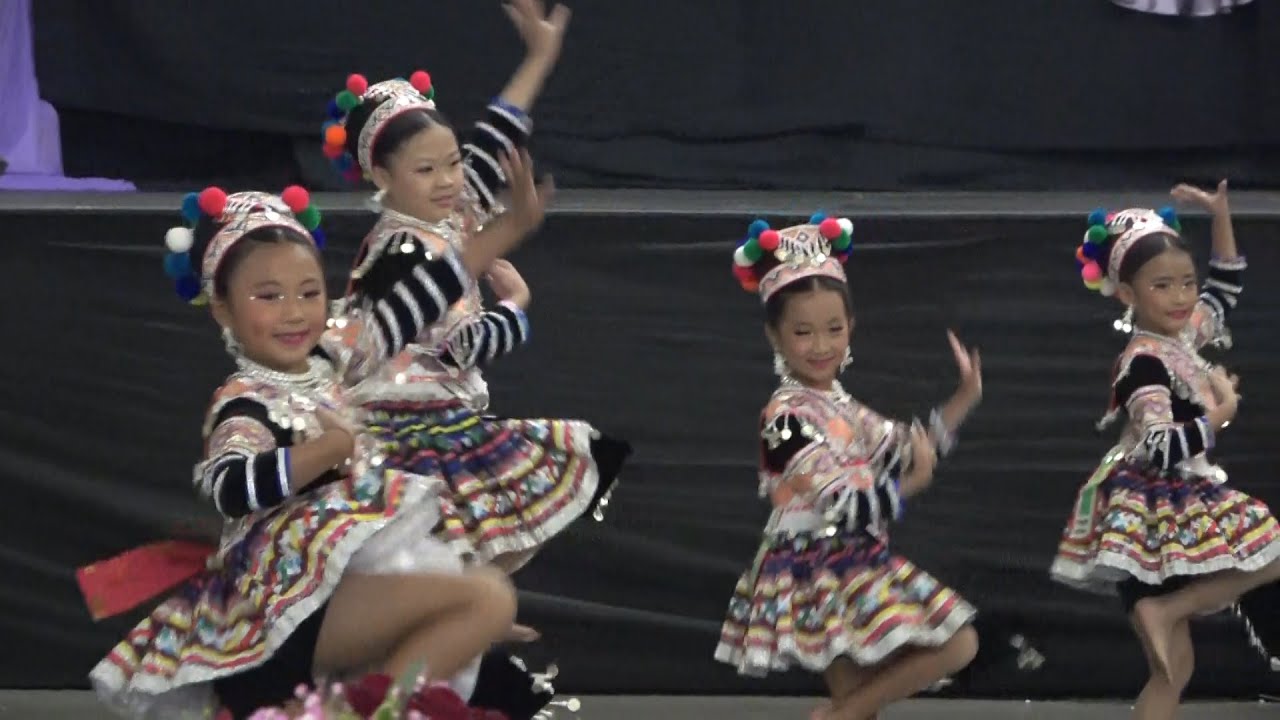 Stockton Hmong New Year 2024 25 Dance Competition junior group Paj Xob Laim