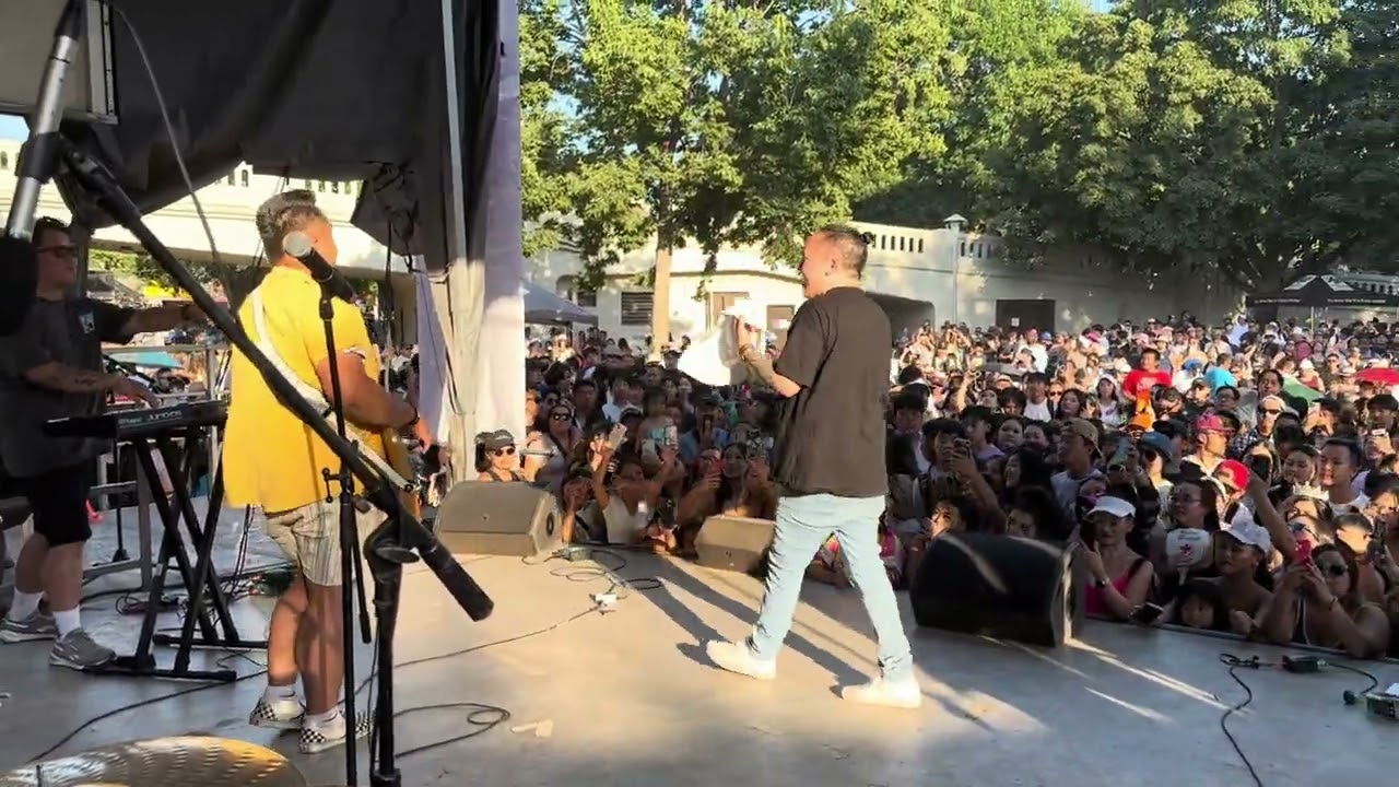 “Ib Xyoo Dhau Ib Xyoo” LIVE BAND – David Yang (MN Hmong Day 2023)