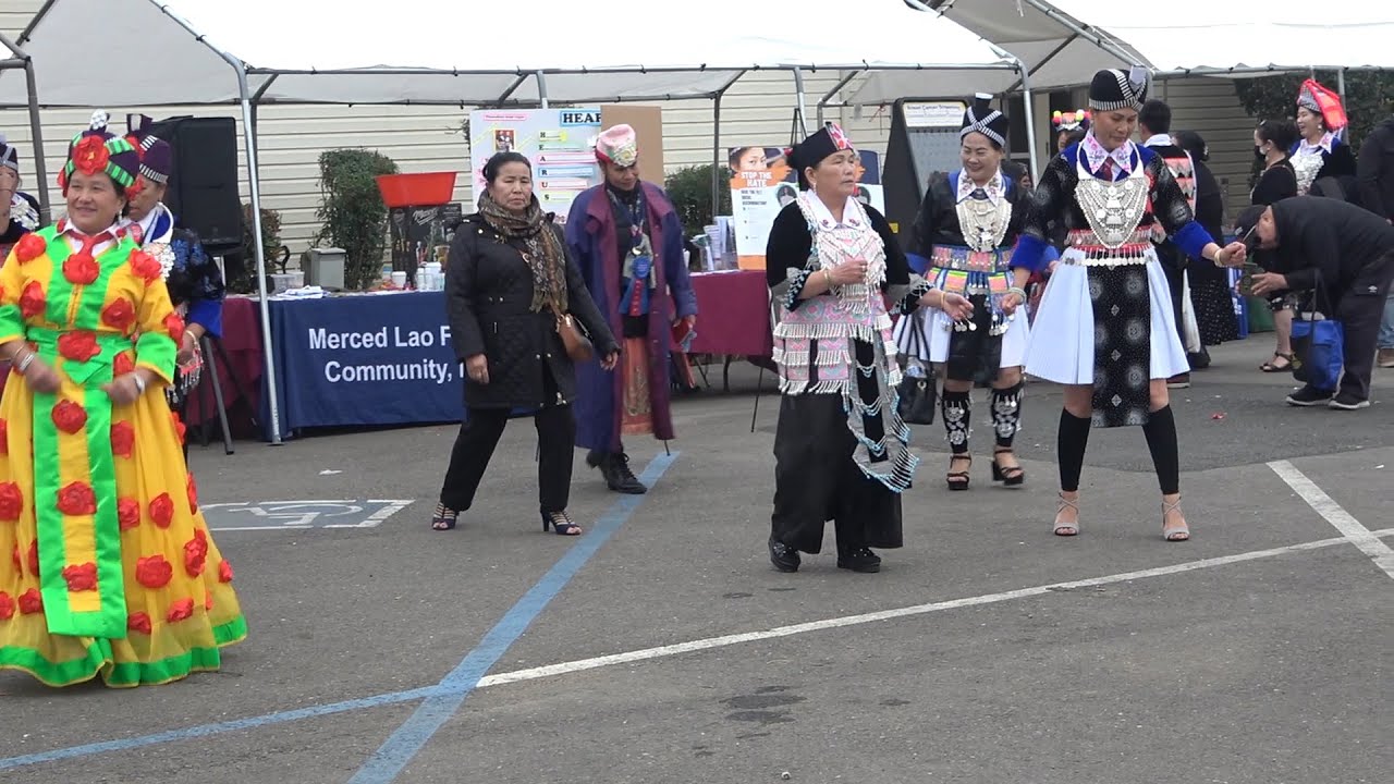 Merced Hmong New Year 2024 25 Dance Kev Lom Zem