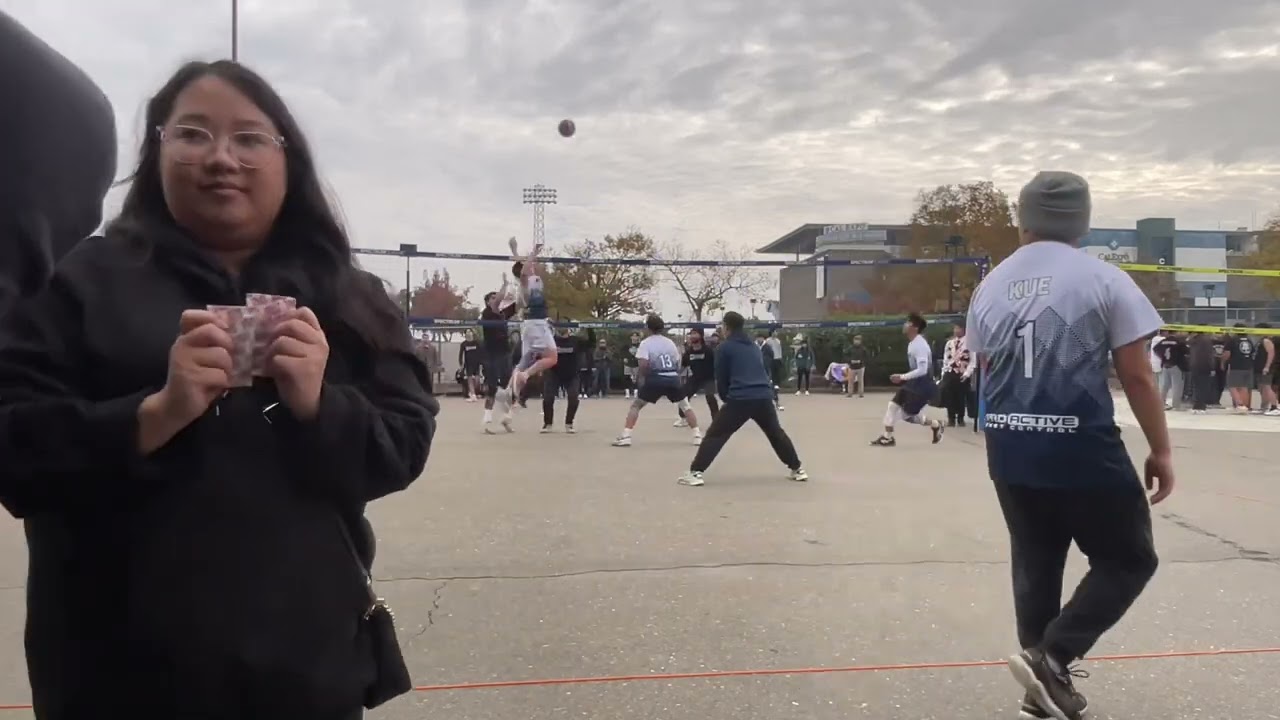 Sacramento Hmong New Year 12/01/2024 Playoff: Maniacs vs Excel set 3
