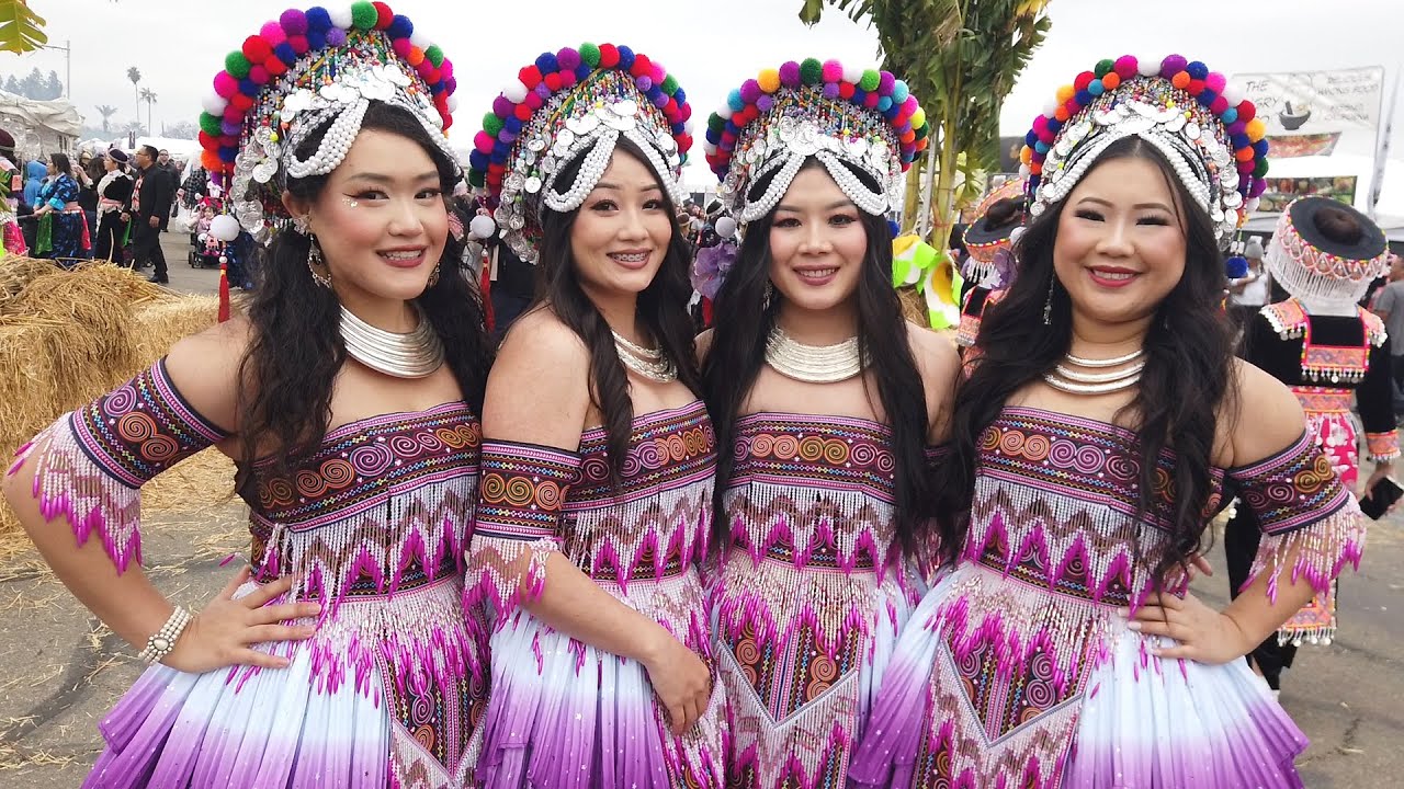 Fresno Hmong New Year 2025 Walk AROUND saib Hmoob