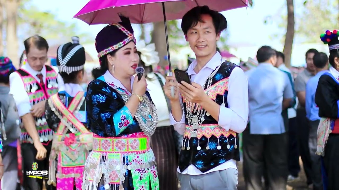 Kwv txhiaj nkauj nraug koj yog thawj tug kuv ntsib By Keeb Yaj thiab Paj tag Lis